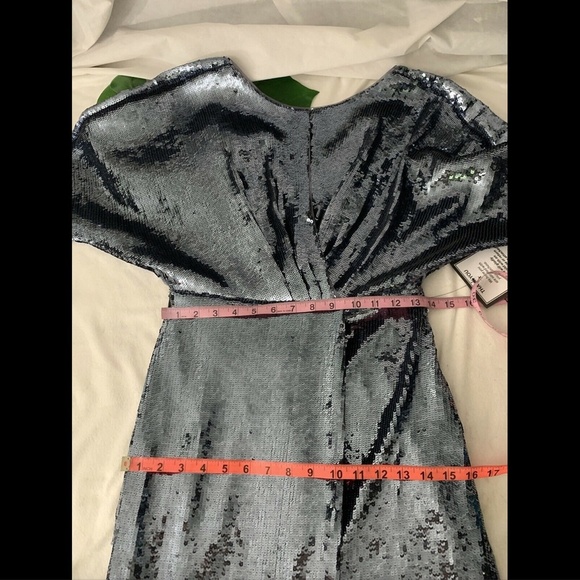 NWT $395 Aidan‎ Mattox Long-Sleeve Draped Sequin Gown Silver [ SZ 0 ] #E924 - Picture 12 of 12